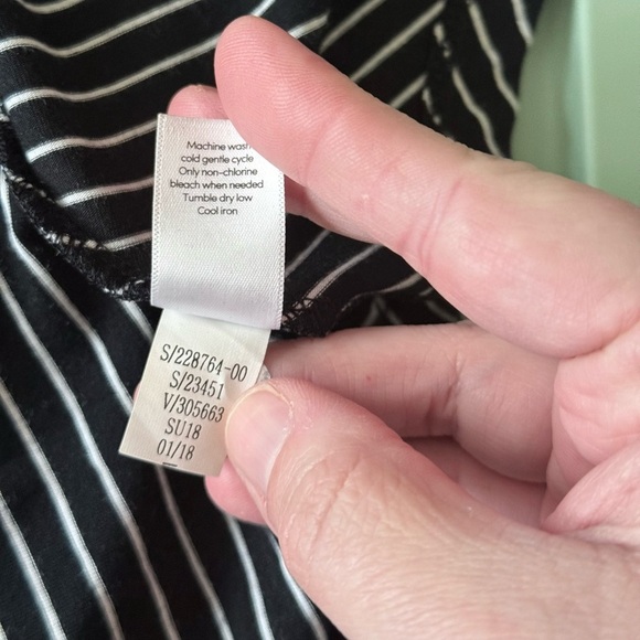Athleta Santorini Dress - Black with White Stripes Womens Size M - Picture 9 of 9
